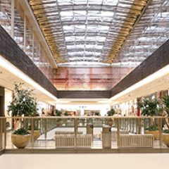 ショッピングモール